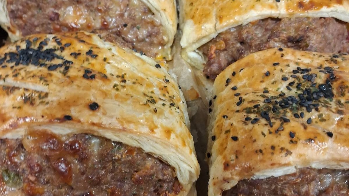 Fresh-baked savouries, Manna Edgecumbe